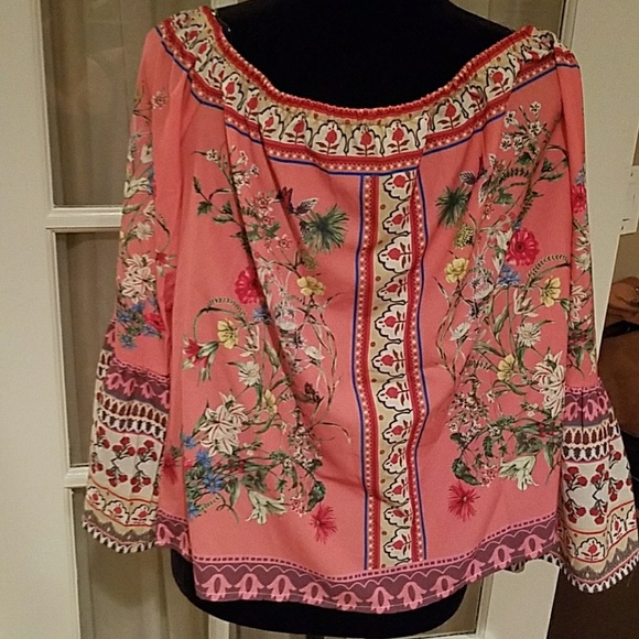 Umgee Floral Blouse - Picture 4 of 5